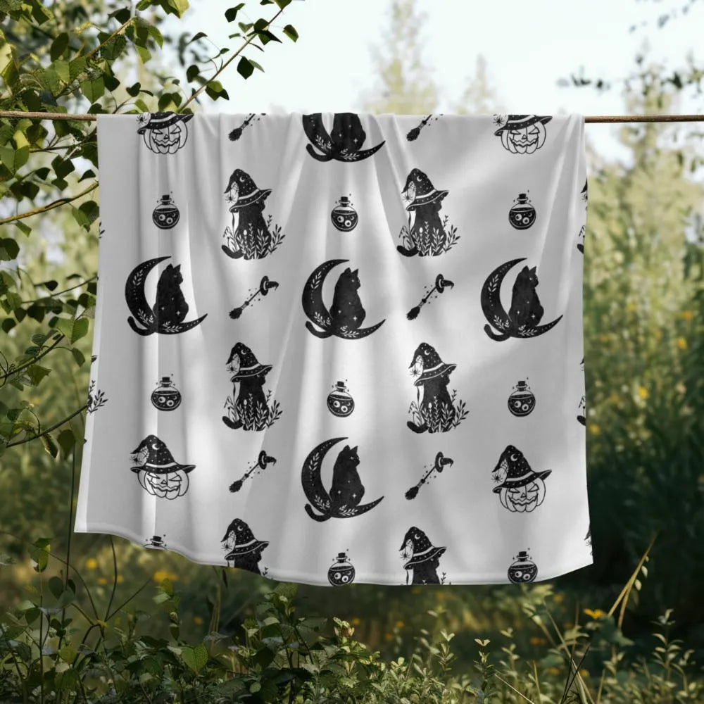 Gothic Black Cat Blanket