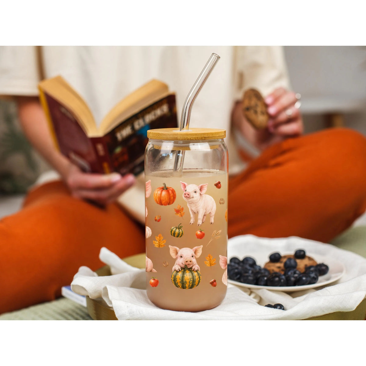 Pig Fall Glass Can Tumbler