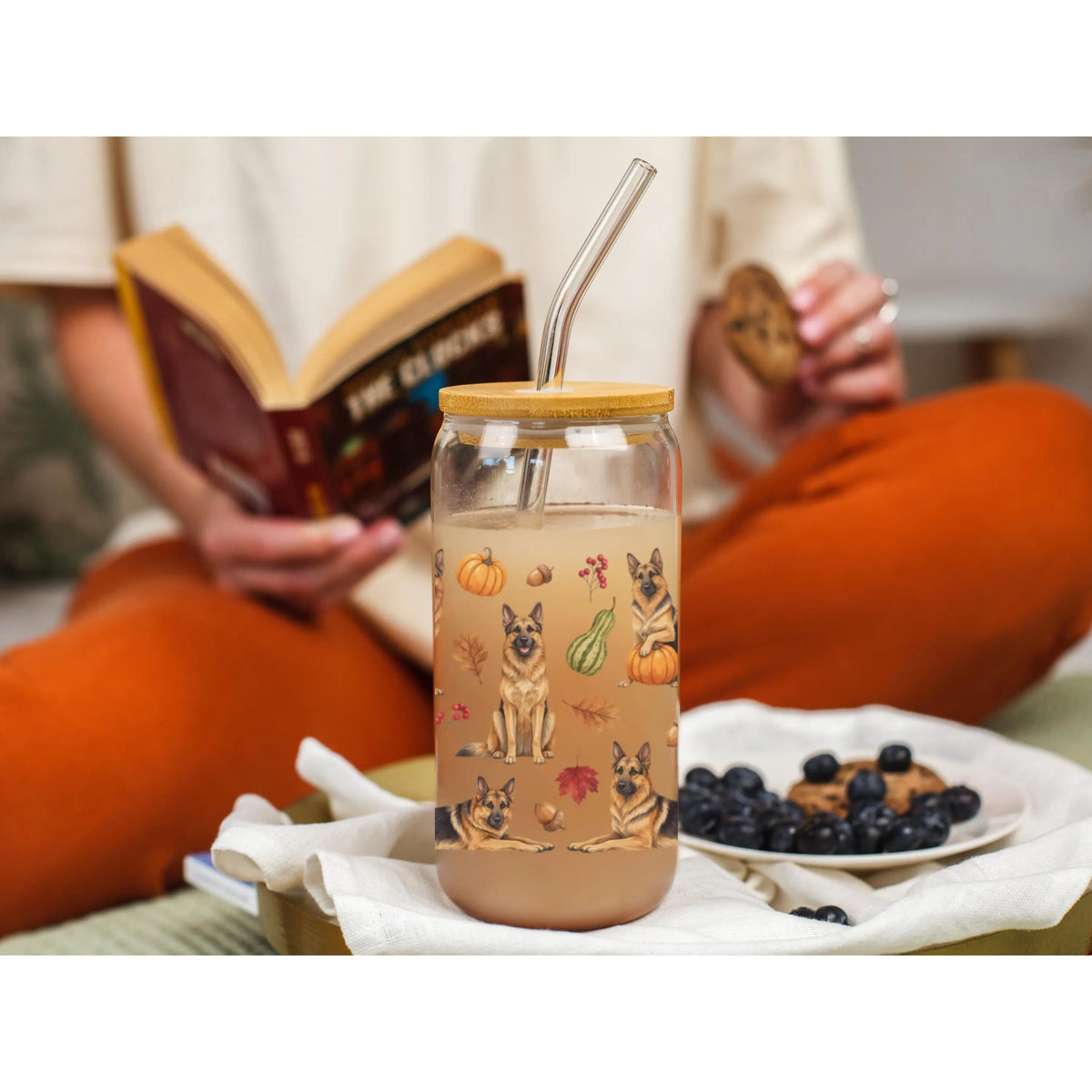 German Shepherd Fall Glass Can Tumbler